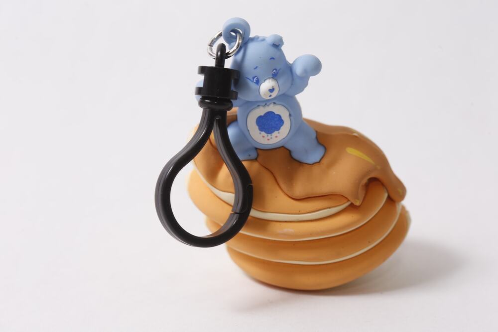Care Bears x Food Grumpy Bear w Pancakes Bag Clip Keychain ~ 260622-WH 1281